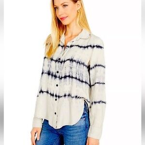 Anthropologie Cloth & Stone Grunge Tie Dye Button Shirt Women's S Raw Hem NWT